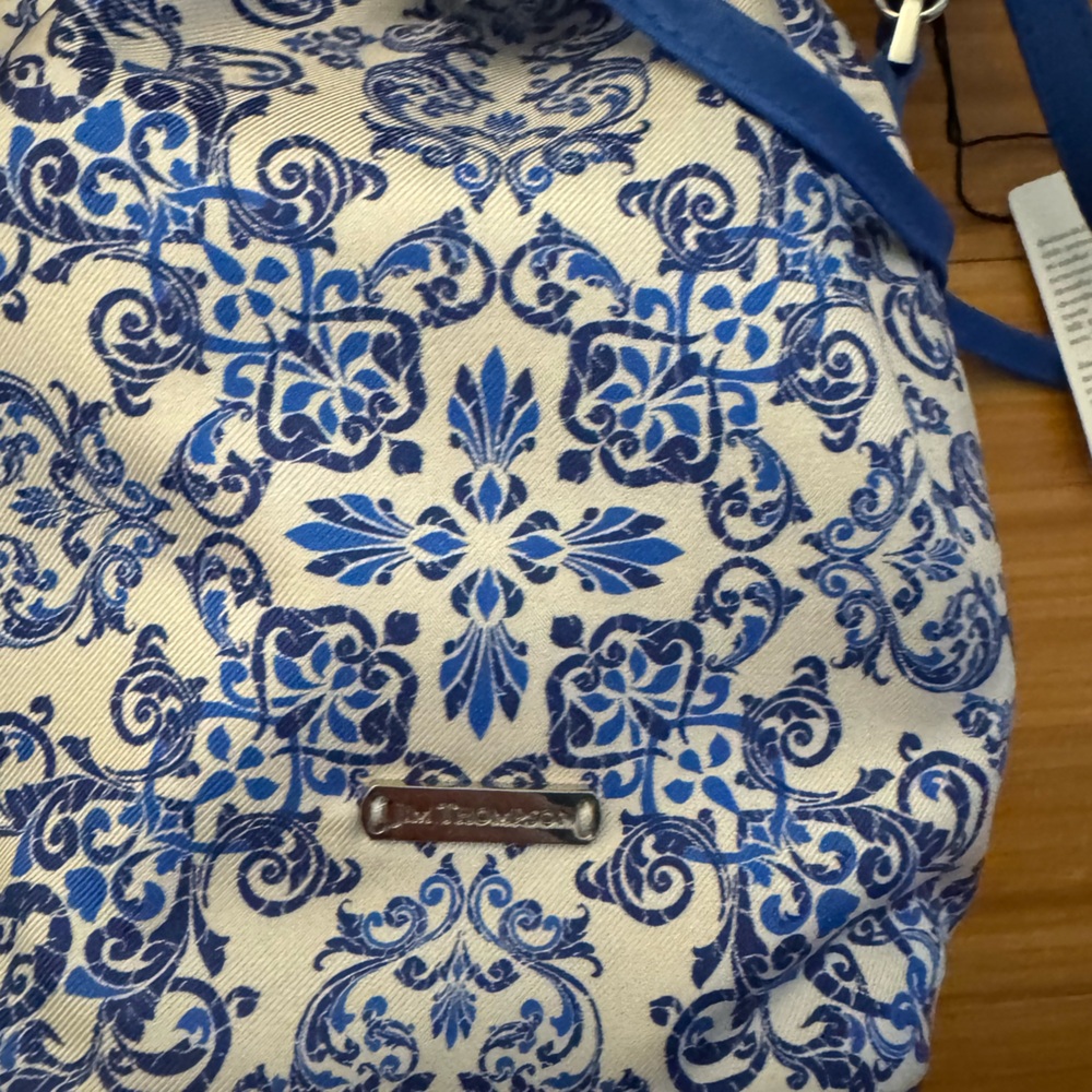 Jim Thompson Mini Drawstring Bag - Picture 2 of 3